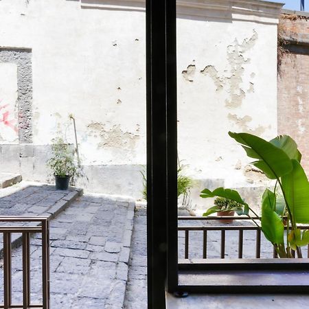 La Casetta Sulle Rampe Napoli Bagian luar foto